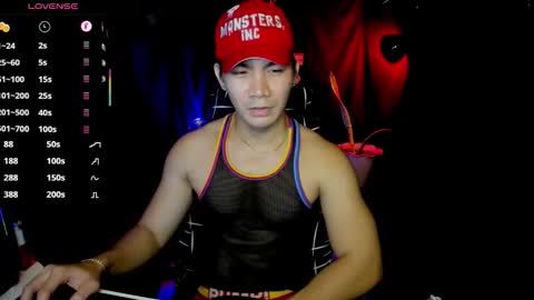 Snapshot of 000batman000 chatting on 03/02/26, 06:14 Bruce online show from 03/02/26, 06:14