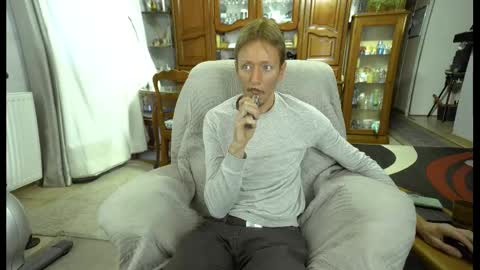 jeff online show from 02/09/25, 04:29