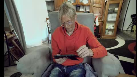 jeff online show from 09/16/25, 07:09