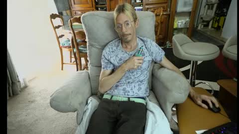 jeff online show from 05/01/26, 07:24