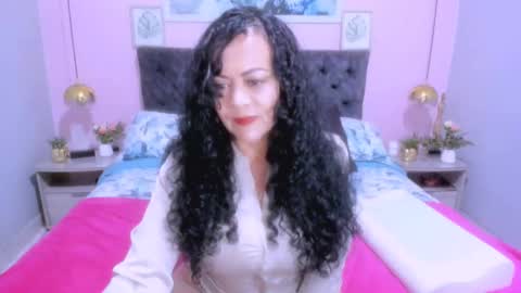 Valeria online show from 01/18/25, 09:45