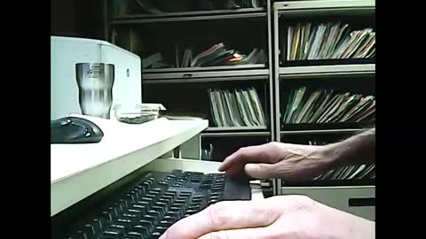 01quebecboy69 online show from 02/26/25, 08:00