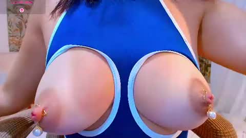 Eva I am breastfeeding online show from 06/30/26, 12:55