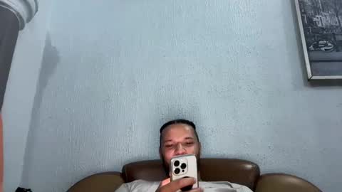 Snapshot of 0_kingsley chatting on 12/03/24, 08:50 Kingsley online show from 12/03/24, 08:50