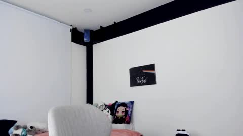 amy online show from 11/14/25, 09:57