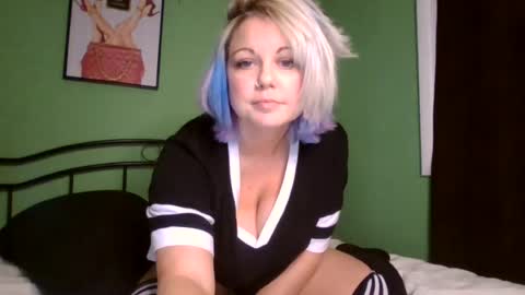 Snapshot of 0lilith0 chatting on 07/03/26, 05:47 Lilly online show from 07/03/26, 05:47