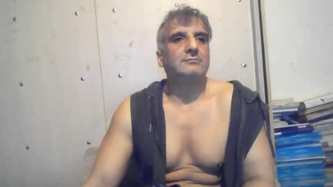 Snapshot of 0luvmonkey chatting on 08/08/26, 02:57 0luvmonkey online show from 08/08/26, 02:57