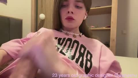 Aishe online show from 09/29/25, 05:07