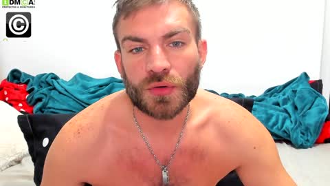 Snapshot of 10in_deluxe chatting on 12/14/24, 08:34 10in_deluxe online show from 12/14/24, 08:34