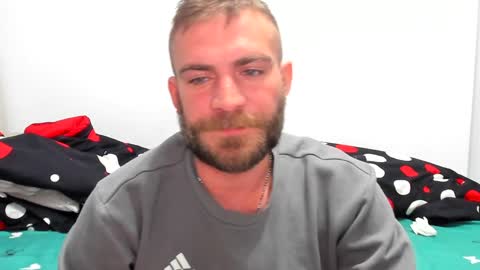 Snapshot of 10in_deluxe chatting on 12/20/24, 09:32 10in_deluxe online show from 12/20/24, 09:32