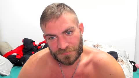 Snapshot of 10in_deluxe chatting on 12/20/24, 05:08 10in_deluxe online show from 12/20/24, 05:08