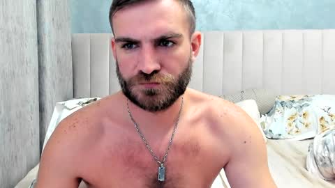 Snapshot of 10in_deluxe chatting on 01/28/25, 09:30 10in_deluxe online show from 01/28/25, 09:30