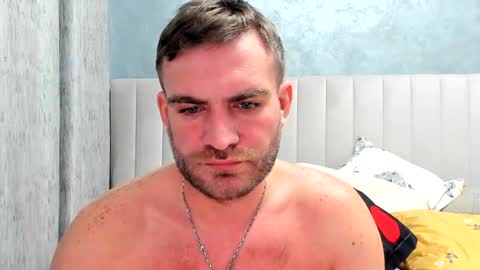 Snapshot of 10in_deluxe chatting on 01/31/25, 09:48 10in_deluxe online show from 01/31/25, 09:48