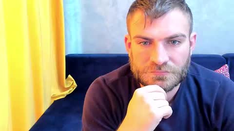 Snapshot of 10in_deluxe chatting on 02/20/25, 09:22 10in_deluxe online show from 02/20/25, 09:22