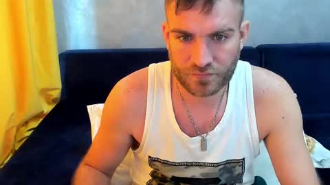 Snapshot of 10in_deluxe chatting on 03/10/25, 08:15 10in_deluxe online show from 03/10/25, 08:15