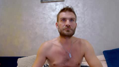 Snapshot of 10in_deluxe chatting on 09/20/25, 06:03 10in_deluxe online show from 09/20/25, 06:03