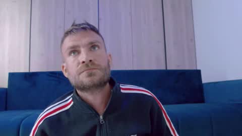 Snapshot of 10in_deluxe chatting on 10/23/25, 07:29 10in_deluxe online show from 10/23/25, 07:29