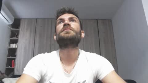 Snapshot of 10in_deluxe chatting on 11/24/25, 07:30 10in_deluxe online show from 11/24/25, 07:30