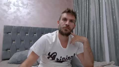 Snapshot of 10in_deluxe chatting on 11/28/25, 06:38 10in_deluxe online show from 11/28/25, 06:38