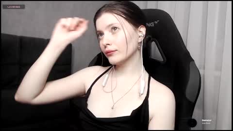 111__________________ online show from 11/13/25, 02:27