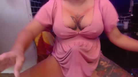  i am trixie im Your Selfsucking Mistress  online show from 12/02/25, 12:49