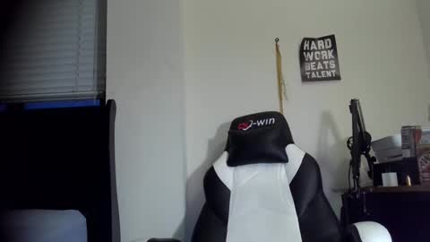 11inchtattedtrinibad online show from 01/25/25, 10:39