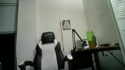 11inchtattedtrinibad online show from 10/19/25, 04:57