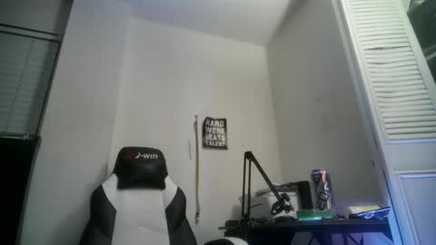 11inchtattedtrinibad online show from 10/26/25, 05:24