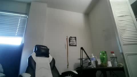 11inchtattedtrinibad online show from 11/13/25, 08:19