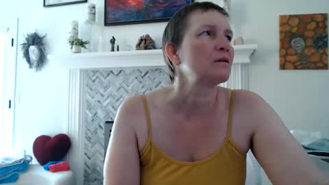 Snapshot of 11willowandjohn11 chatting on 06/11/26, 03:21 Aurora Willows online show from 06/11/26, 03:21