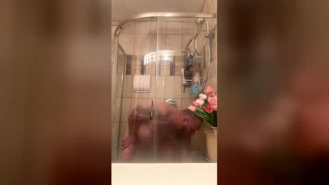 Snapshot of 12sil chatting on 02/05/26, 02:11 12sil online show from 02/05/26, 02:11