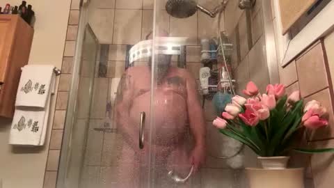 Snapshot of 12sil chatting on 02/17/26, 01:51 12sil online show from 02/17/26, 01:51