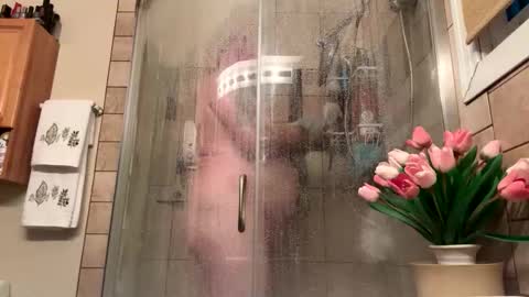 Snapshot of 12sil chatting on 02/26/26, 01:54 12sil online show from 02/26/26, 01:54