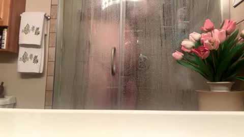 Snapshot of 12sil chatting on 03/17/26, 12:41 12sil online show from 03/17/26, 12:41