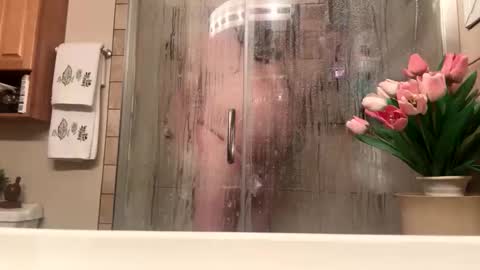 Snapshot of 12sil chatting on 03/19/26, 12:53 12sil online show from 03/19/26, 12:53