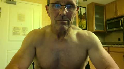 Snapshot of 13glanmorfa chatting on 12/15/24, 06:07 13glanmorfa online show from 12/15/24, 06:07