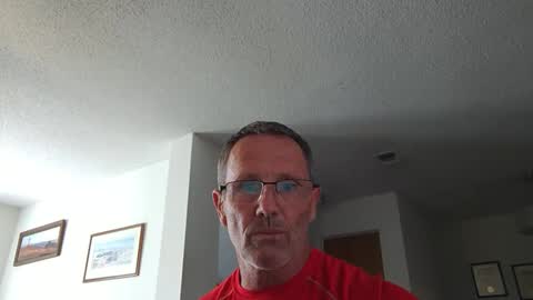 Snapshot of 13glanmorfa chatting on 12/19/24, 05:18 13glanmorfa online show from 12/19/24, 05:18