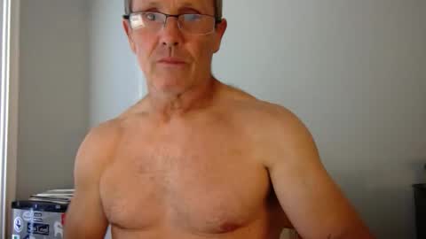 Snapshot of 13glanmorfa chatting on 11/04/25, 09:36 13glanmorfa online show from 11/04/25, 09:36