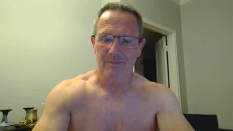 Snapshot of 13glanmorfa chatting on 03/09/26, 02:10 13glanmorfa online show from 03/09/26, 02:10