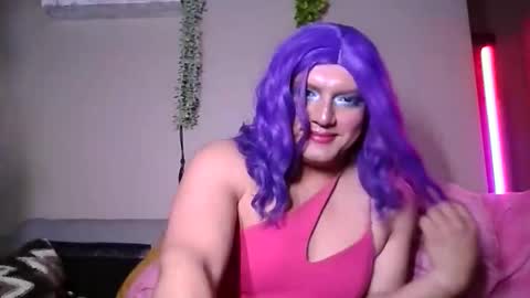 Snapshot of 17carrjo974416 chatting on 03/19/26, 05:00 17carrjo974416 online show from 03/19/26, 05:00