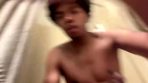 Snapshot of 17juicygushing chatting on 11/04/25, 03:05 17juicygushing online show from 11/04/25, 03:05