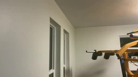 Snapshot of 1800fun2 chatting on 12/19/25, 01:23 1800fun2 online show from 12/19/25, 01:23