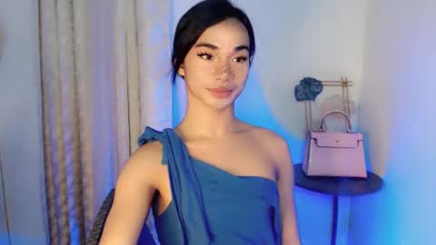 Snapshot of 18_nicole chatting on 12/14/25, 03:50 barbie online show from 12/14/25, 03:50