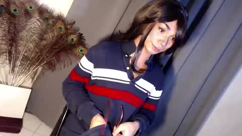 Snapshot of 18_nicole chatting on 02/11/26, 09:47 barbie online show from 02/11/26, 09:47