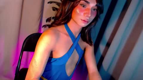 Snapshot of 18_nicole chatting on 04/01/26, 01:52 barbie online show from 04/01/26, 01:52