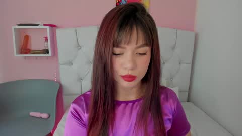 Snapshot of 18candy chatting on 01/13/25, 08:26 18candy online show from 01/13/25, 08:26