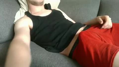 Snapshot of 18chillin chatting on 09/23/25, 09:40 18chillin online show from 09/23/25, 09:40