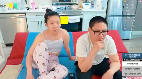 Tong  Ralph online show from 06/08/26, 01:28