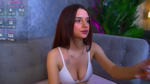 Snapshot of 18perfectvibe chatting on 12/19/25, 06:04 18perfectvibe online show from 12/19/25, 06:04