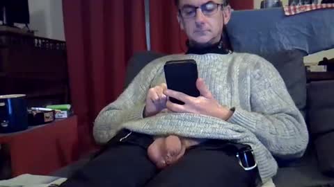 Snapshot of 18remy45 chatting on 12/26/24, 06:12 18remy45 online show from 12/26/24, 06:12